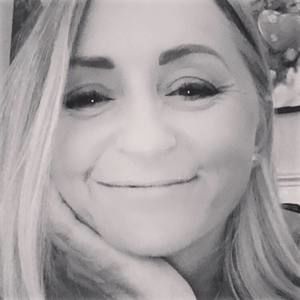 Meet your Posher, Aneta